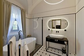 Herbal Hotel