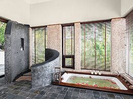 Villa Sila Varee