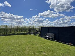 The Cow Shed - Sleeps 4, Parking & Pet Friendly