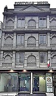 Fortville Hotel