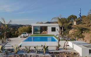 Sounio Black Villa