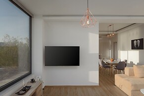 Sounio Black Villa