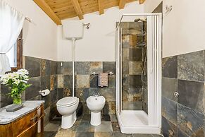 Authentic Sicilian Charm With Pool, Sea View, Parking & Wifi