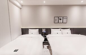 Zam 101 Hotel