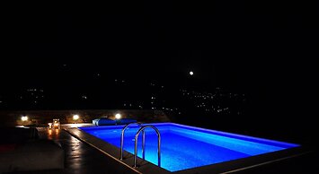 Antigoni Villas