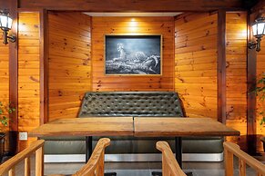 Knysna Log-Inn Hotel