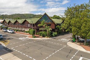 Knysna Log-Inn Hotel