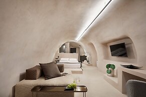 Divine Boutique Cave Experience