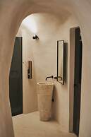 Divine Boutique Cave Experience