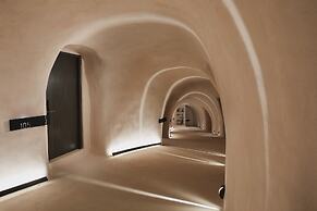 Divine Boutique Cave Experience