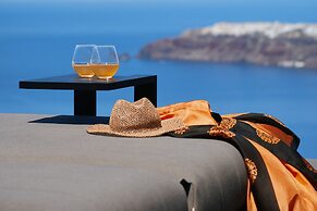 Divine Boutique Cave Experience