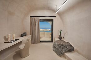 Divine Boutique Cave Experience
