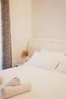 Eos ApartHotel