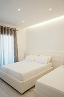 Eos ApartHotel