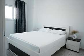 Eos ApartHotel