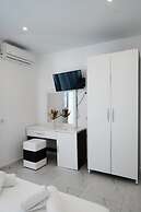 Eos ApartHotel