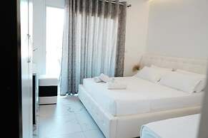 Eos ApartHotel