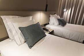 Omid Saldanha Hotel