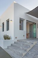 Paros Cape Suites