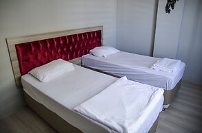 Fi Suite Hotel