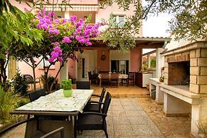 Apartments Ulika