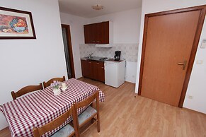 Apartments Ulika