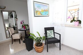 Apartments Ulika