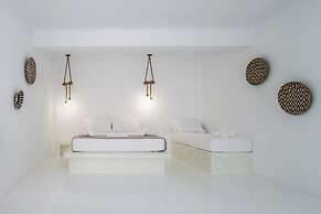 The Amethyst Exclusive Suites Oia