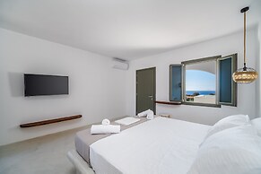 The Amethyst Exclusive Suites Oia