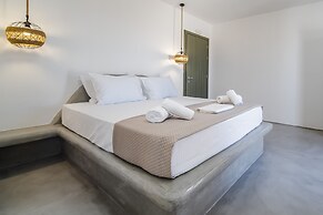 The Amethyst Exclusive Suites Oia