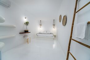 The Amethyst Exclusive Suites Oia