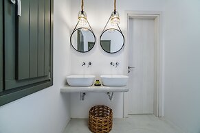 The Amethyst Exclusive Suites Oia