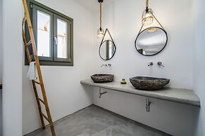 The Amethyst Exclusive Suites Oia
