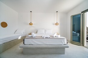 The Amethyst Exclusive Suites Oia