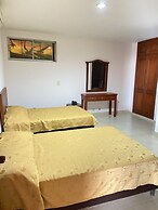 Hotel Cinera