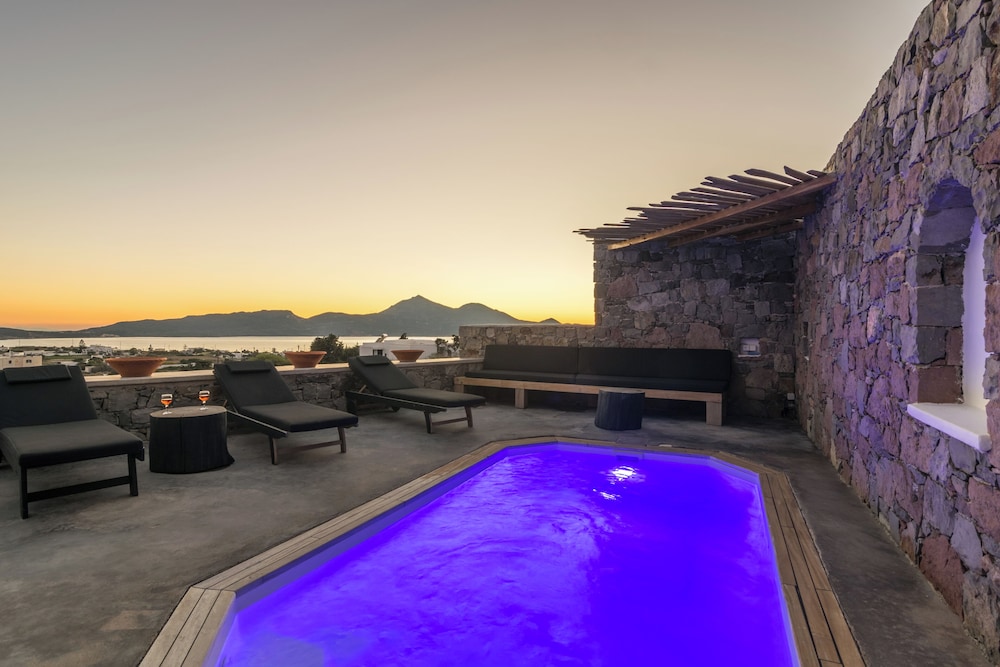Petra Residence Mini Pool Spa