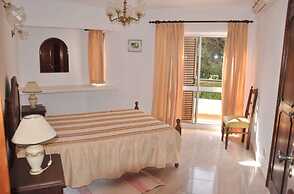 Portuguese Rustic Style Villa With Private Pool