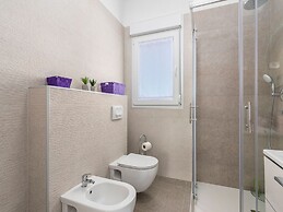 Villa in Novigrad With Private Pool