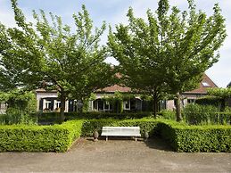 Authentic Holiday Home With a Garden