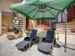 Beachfront Villa With Solarium
