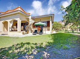 Beachfront Villa With Solarium