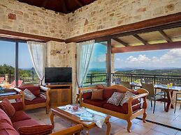 Villa in Tavronitis With Pool & Stunning Views