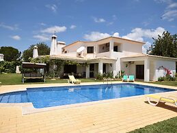 Luxurious Villa With Private Swimming Pool