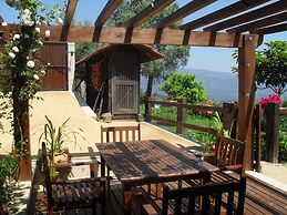Countryside Cottage With Private Terrace
