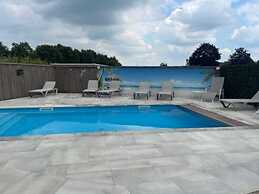 Tasteful Villa in Didam With Garden
