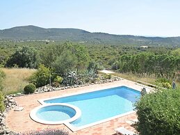Algarve Casa With Pool