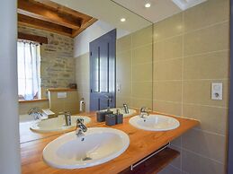 Elegant Countryside Retreat