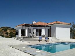 Private Pool Retreat Almogia