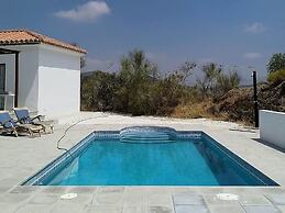 Private Pool Retreat Almogia