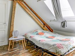 Cosy Holiday Home With Garden